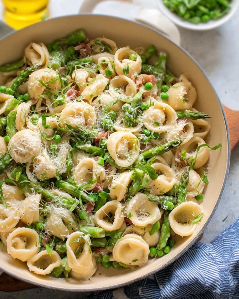 Creamy-Lemon-Asparagus-Pasta-with-Peas-Parmesan-Recipe