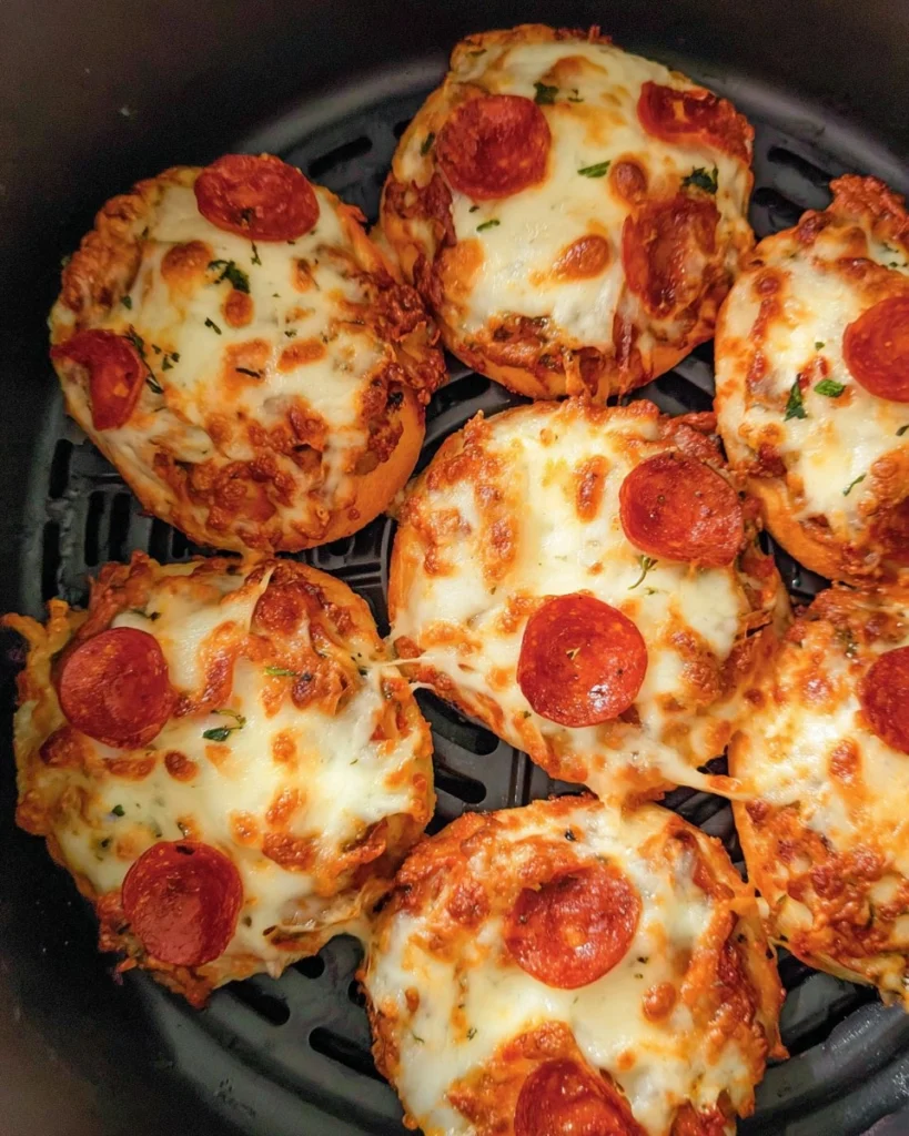 Air-Fryer-Bagel-Pizza-Recipe